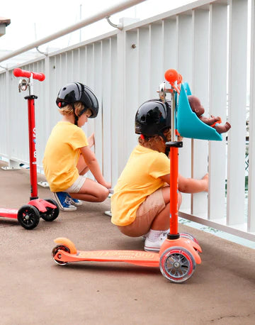 Mini Micro Deluxe 3 Wheel Scooter