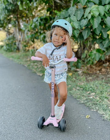 Maxi Micro Deluxe Pro Kids Scooter
