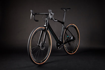 AO MATT + GLOSSY BLACK (TUHUA)