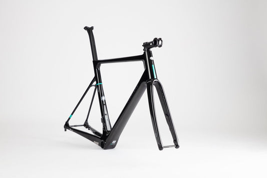 TERE GLOSS BLACK (TUHUA)