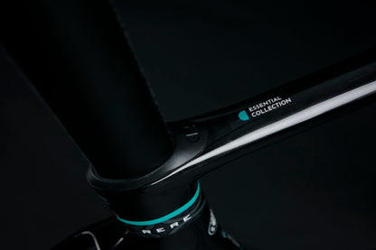 RERE GLOSS BLACK (TUHUA)