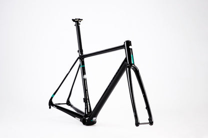 HURU GLOSSY BLACK (TUHUA)