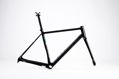HURU GLOSSY BLACK (TUHUA)