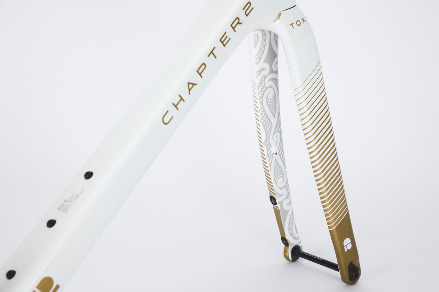TOA WHITE + GOLD (KOURA)