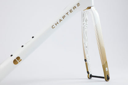 TOA WHITE + GOLD (KOURA)